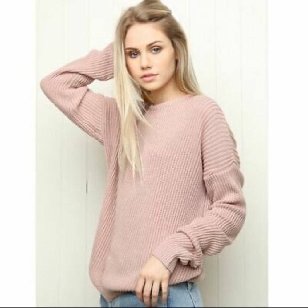 pink sweater